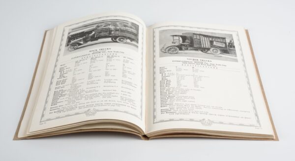Motor Trucks of America. Vol. 5 [amerykańskie samochody ciężarowe]